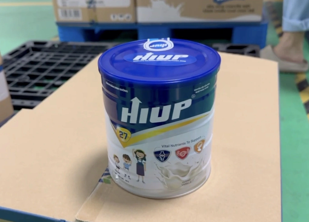 Chủ tịch Công ty Z Holding bị bắt vì sản xuất sữa HIUP 27 giả