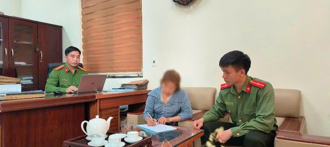 Xử phạt người phụ nữ đăng tải thông tin xuyên tạc nội dung ca khúc cách mạng trên Tiktok