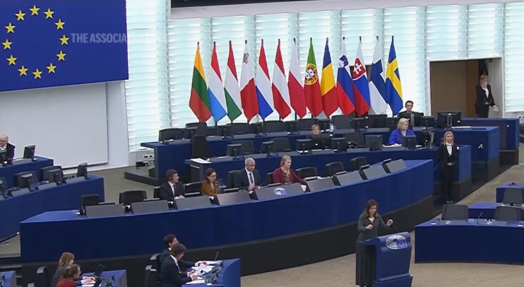 Tin tức giả mạo tràn lan trước thềm cuộc bầu cử Nghị viện châu Âu